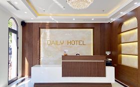 Daily Hotel Halong